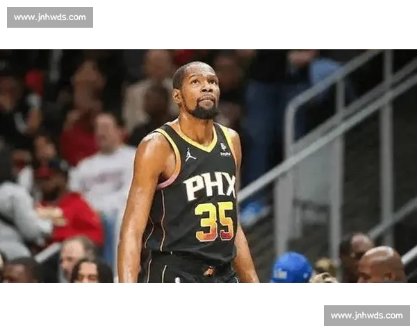 杜兰特 2 年 1.24 亿续约引爆连锁反应:塔里・伊森续约遇阻,阿门・汤普森锁定顶薪 杜兰特 2 年 1.24 亿续约引爆连锁反应:塔里・伊森续约遇阻,阿门・汤普森锁定顶薪