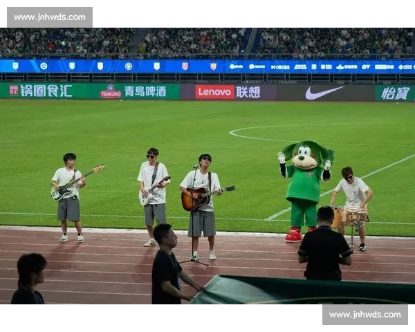 跨越世纪的绿茵传奇：交大足球决战白玉碗，续写南洋血脉荣光